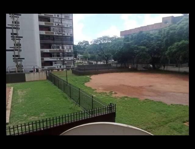 1 BEDROOM APARTMENT FOR SALE IN SUNNYSIDE